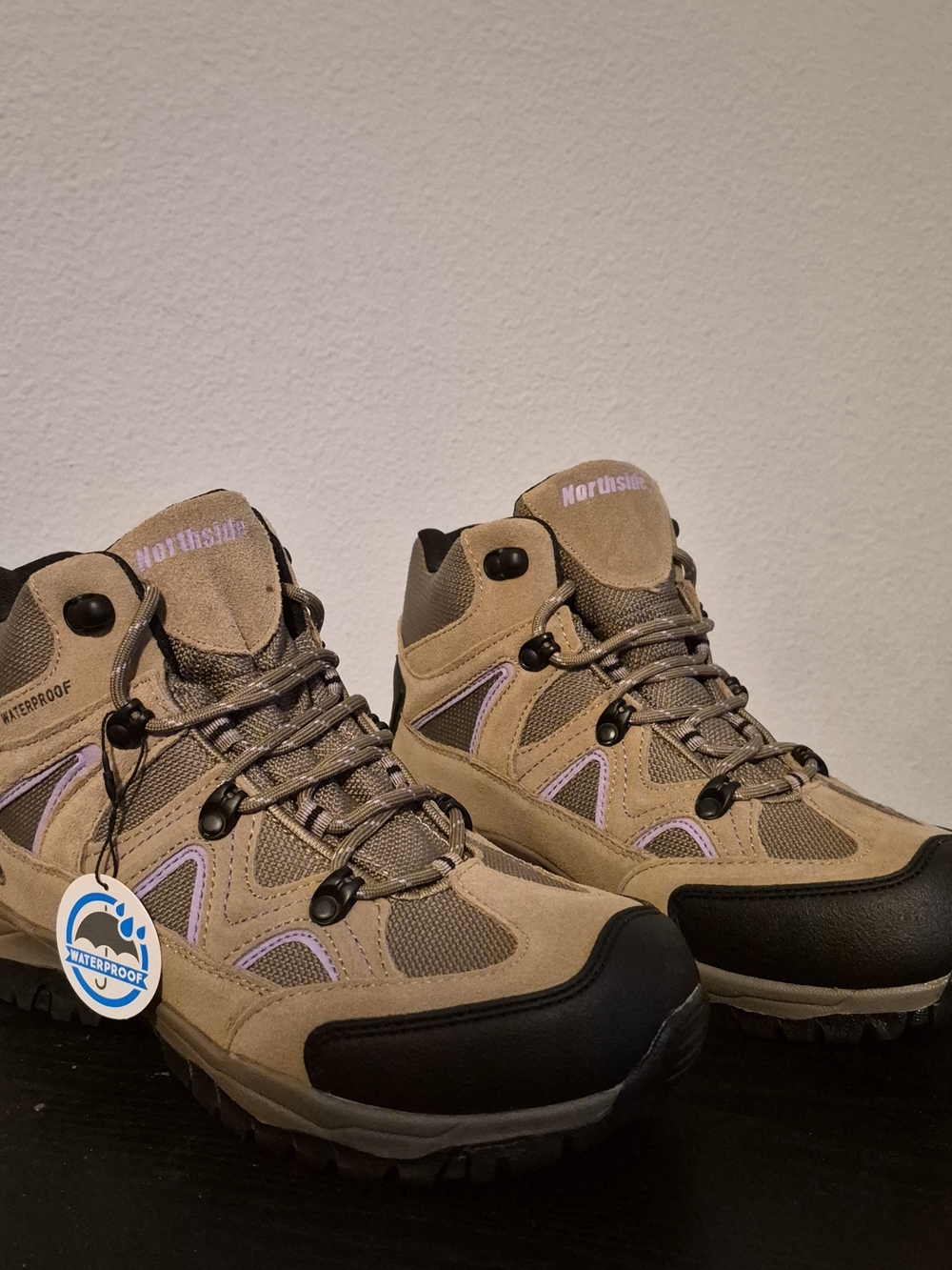 Northside Snohomish Trail Women's 9.5 Waterproof Hiking Boots